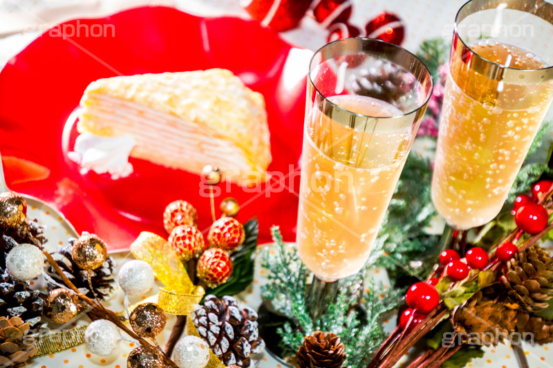 クリスマスナイト,クリスマスパーティー,クリスマス,パーティー,CHRISTMAS,party,オーナメント,wine,dinner,スパークリングワイン,ワイン,ディナー,キラキラ,泡,乾杯,winter,冬