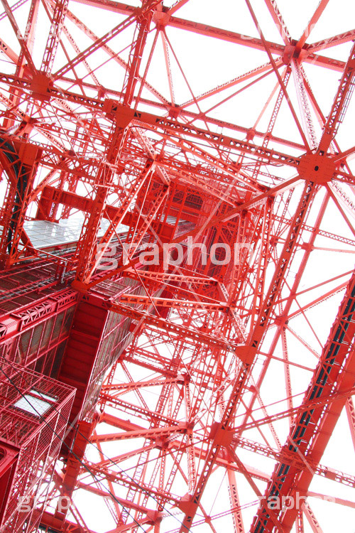 東京タワー真下,真下,見上げ,見上げる,鉄骨,鉄網,金網,真っ赤,とうきょうタワー,Tokyo Tower,港区,下から,迫力,圧巻