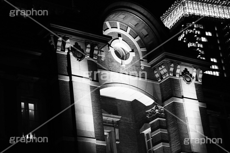東京駅,モノクロ,白黒,しろくろ,モノクローム,単色画,単彩画,単色,tokyo,旅行,旅,travel