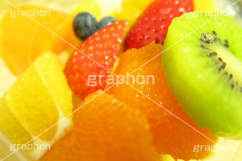 フルーツミックス,カットフルーツ,果樹,果実,フルーツ,果物,くだもの,爽やか,甘酸っぱい,グレープフルーツ,パイン,パイナップル,オレンジ,キウイ,ブルーベリー,デザート