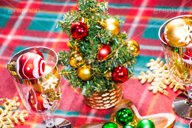 クリスマスオーナメント,クリスマス,CHRISTMAS,Xmas,tree,飾り,デコレーション,ボール,オーナメント,イベント,ツリー,冬,パーティー,party,ornament,tree,装飾,行事,グラス,クリスマスツリー,ツリー