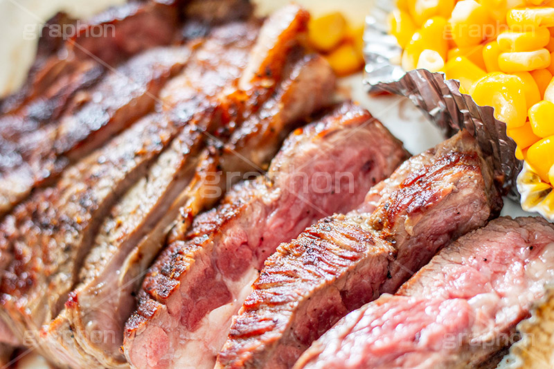 ステーキ,肉,肉食,meat,steak,garlic,beef,corn,コーン,ビーフ,牛肉,焦げ,焼き,レア,脂,脂質,スタミナ,洋食