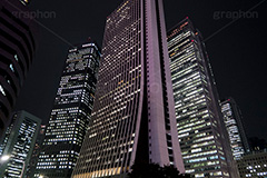 西新宿オフィス街の夜景,西新宿,夜景,オフィス街,高層ビル,ビル,building,business,残業,ビジネス,ビジネス街