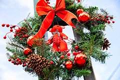 クリスマスオーナメント,クリスマス,CHRISTMAS,Xmas,ribbon,リボン,飾り,リース,デコレーション,ボール,オーナメント,イベント,冬,ornament,装飾,行事,ぬいぐるみ,テディベア,松ぼっくり,フルサイズ撮影