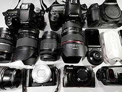 カメラ沼,レンズ,たくさん,大量,カメラ,機材,撮影,写真,ガジェット,デジタル,沼,一眼,コンデジ,デジカメ,フルサイズ,ドローン,ウェアラブル,記録,ストロボ,camera,digital,gadget,lens